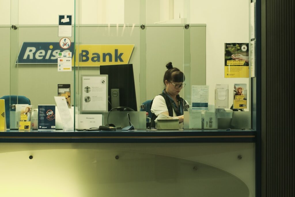 découvrez les salaires dans le secteur bancaire : analyses, tendances et comparaisons pour mieux comprendre les rémunérations dans les banques.