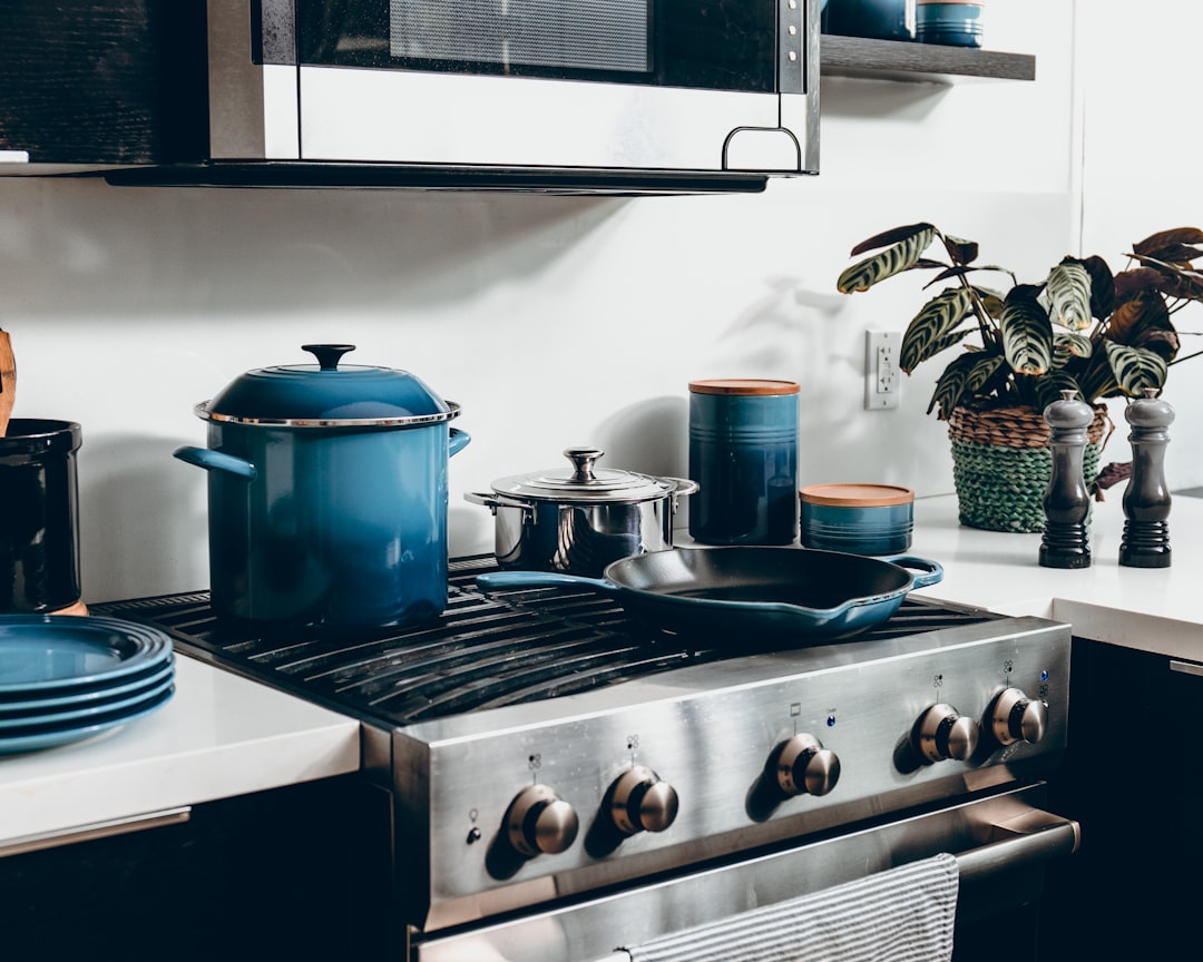 découvrez notre sélection d'appareils électroménagers modernes et performants pour simplifier votre quotidien et améliorer votre confort à la maison.