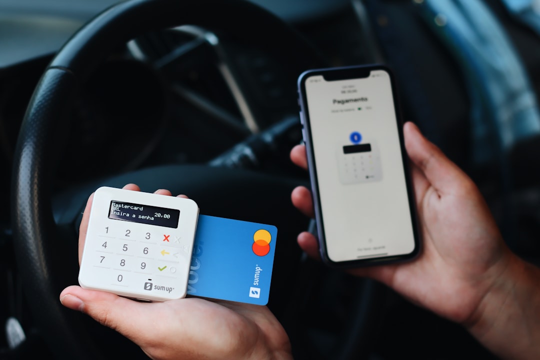 effectuez des transferts bancaires sécurisés rapidement et en toute confiance grâce à nos solutions fiables et protégées.