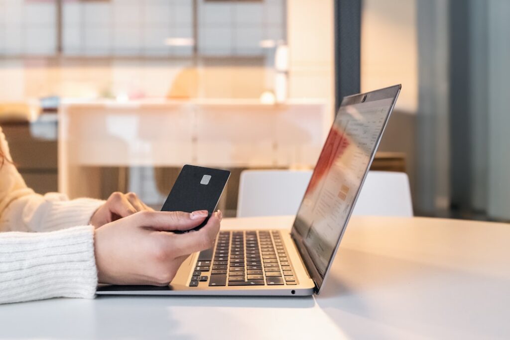 effectuez vos paiements de loyer en ligne facilement, rapidement et en toute sécurité grâce à notre plateforme dédiée.