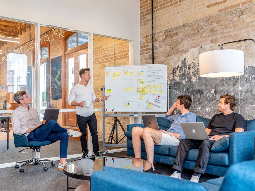 découvrez les meilleures pratiques et outils pour une gestion de projet efficace, optimisez vos ressources et atteignez vos objectifs avec succès.