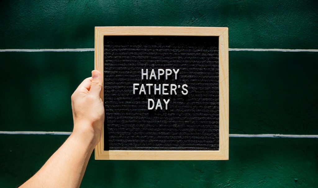 découvrez des idées créatives et touchantes pour célébrer la fête des pères et rendre ce jour inoubliable pour votre papa.